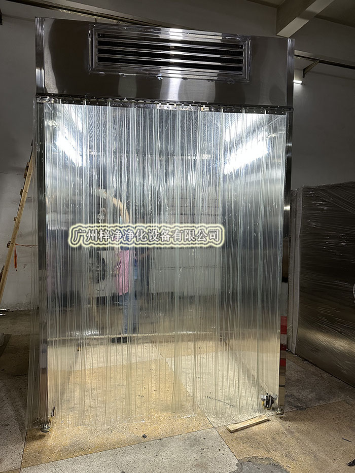 潔凈采樣車作為監(jiān)控潔凈車間環(huán)境質(zhì)量的工具，其標(biāo)準(zhǔn)要求尤為嚴(yán)格。